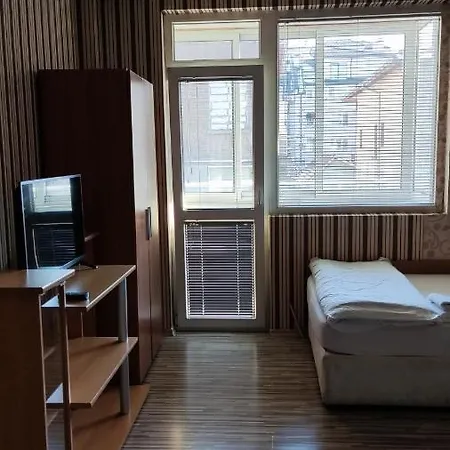 Pleven Rooms * بليفين
