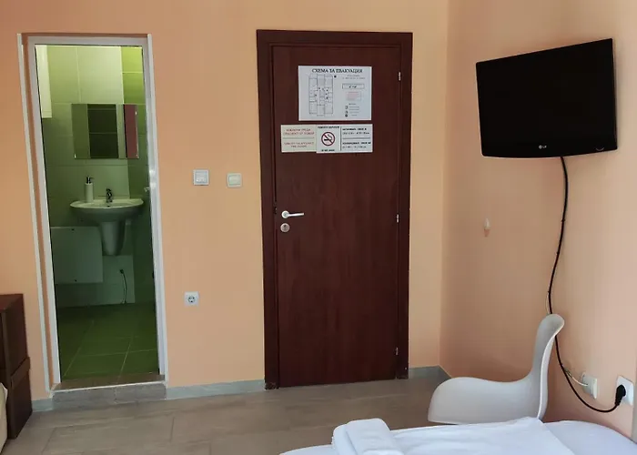 Pleven Rooms Hotel