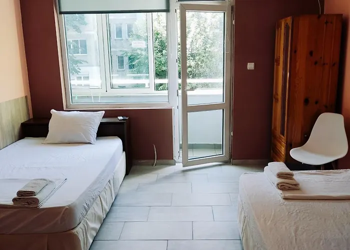 Pleven Rooms Hotel *